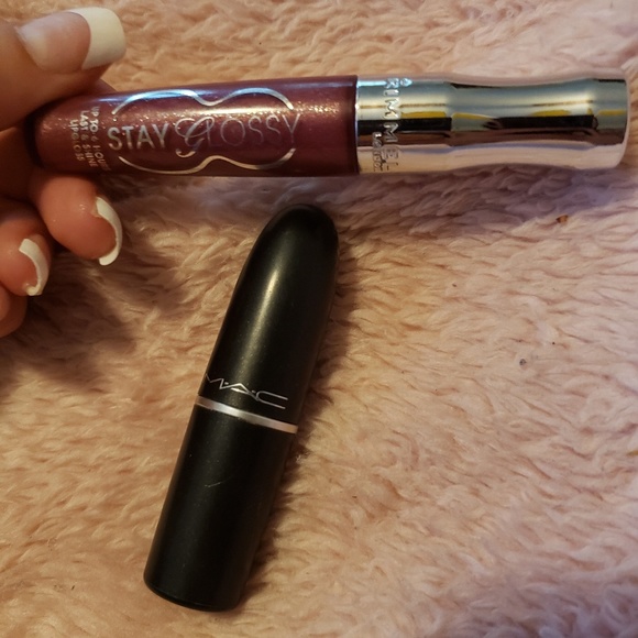 Lippies - Picture 1 of 4
